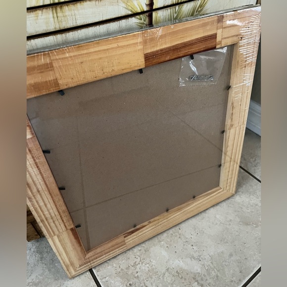 NWT Brown Textured Wood Picture Frame for 12" x 12" Photo or Artwork - Picture 4 of 7